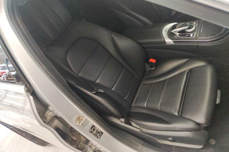 Used Mercedes-Benz C-Class 2015 Revised C 200 L Sport Edition Right Front Seat