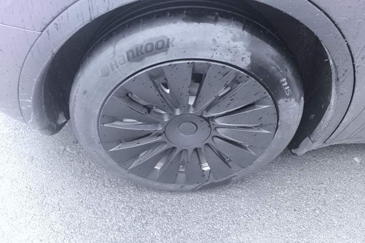 Used Tesla Model Y 2022 Rear-Wheel-Drive Version