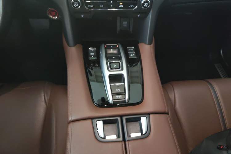 Used Honda UR-V 2020 370TURBO Four-Wheel Drive Prestige Edition