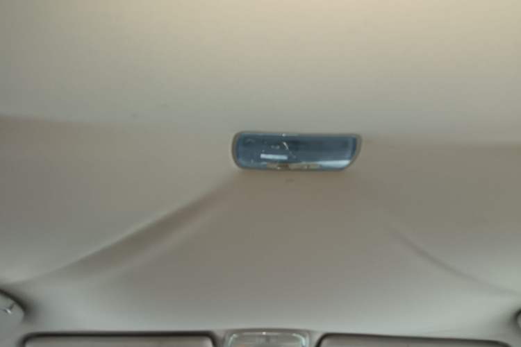 Used Haval H6 2013 Upgraded Model 1.5T Manual Two-Wheel Drive Elite Version Headliner