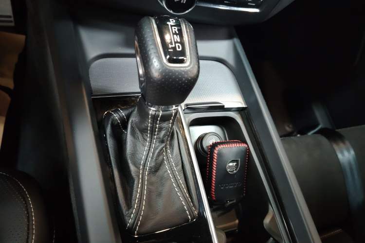 Used Volvo XC60 2018 T5 4x4 Smart & Sporty Edition