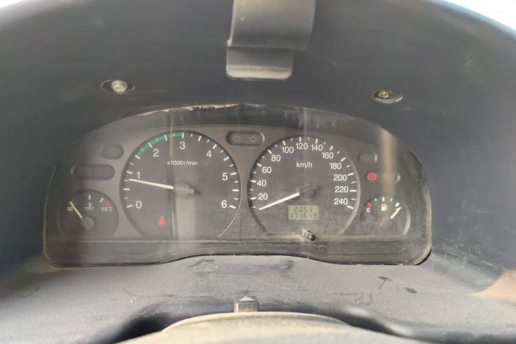 Used Ford Classic Transit 2013 2.8T Diesel Logistics Model with Short Wheelbase and Mid-Roof JX493ZLQ4
