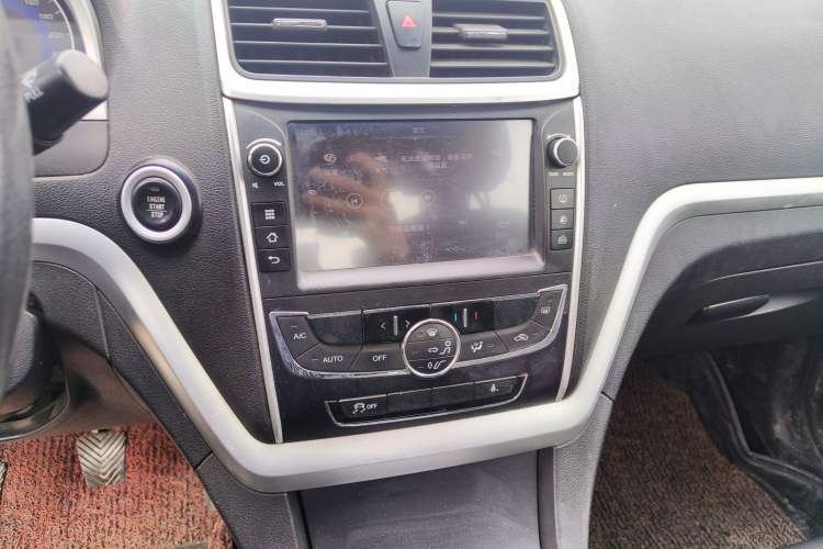 Used Geely Auto Emgrand 2016 Sedan 1.5L Manual Upward Edition