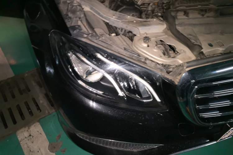 Used Mercedes-Benz E-Class 2019 Facelifted E 300 L Stylish Version Right Front Headlight