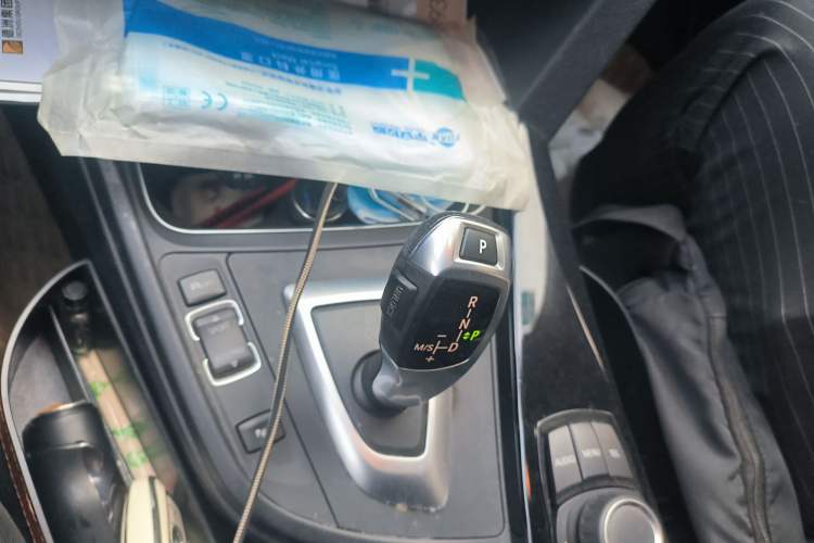 Used BMW 3 Series 2016 316i Fashion Model
