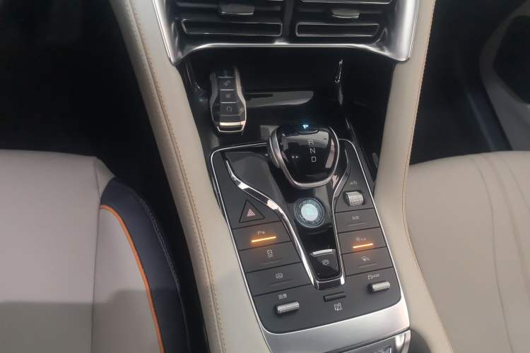 Used BYD Song PLUS New Energy 2021 EV Deluxe Model Gear Lever