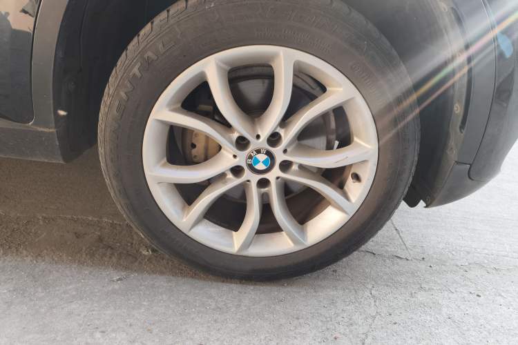 Used BMW X6 2017 xDrive28i
