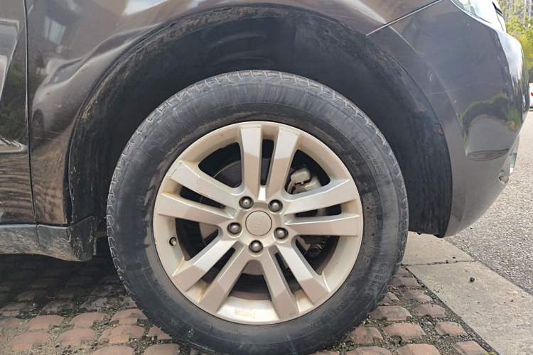 Used Geely Auto GX7 2014 1.8L Manual Value Edition
