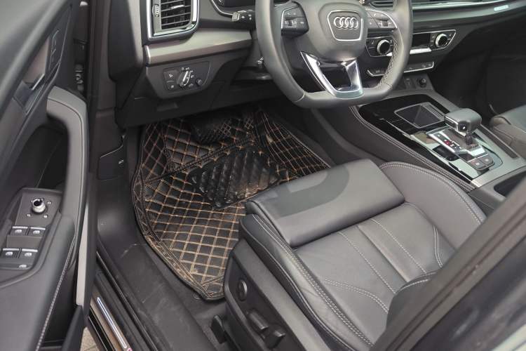 Used Audi Q5L 2022 40T Luxury Dynamic Model
