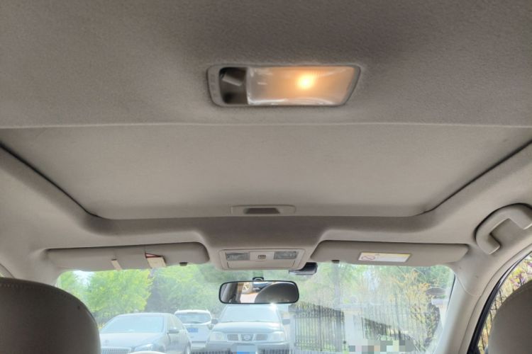 Used Nissan Sylphy 2012 Classic 1.6XL Manual Luxury Edition Headliner