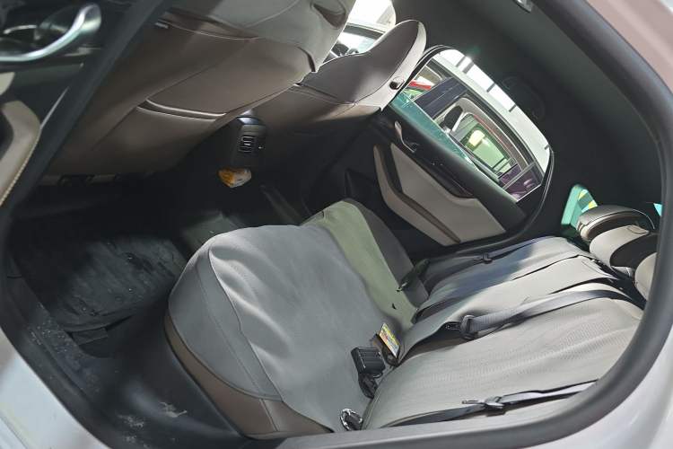 Used BYD Qin PLUS 2024 HONOR Edition DM-i 55KM Leading Model Left Rear Seat