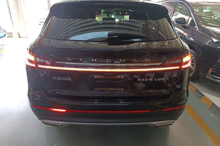 Used Lincoln Nautilus 2021 2.0T Four-Wheel Drive Luxury Edition Rear