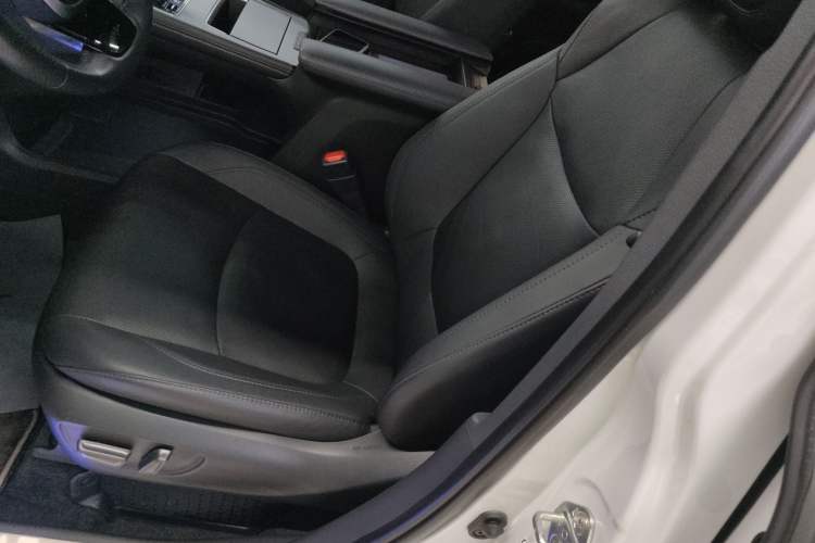 Used Toyota Sienna 2021 2.5L Hybrid Premium Edition
