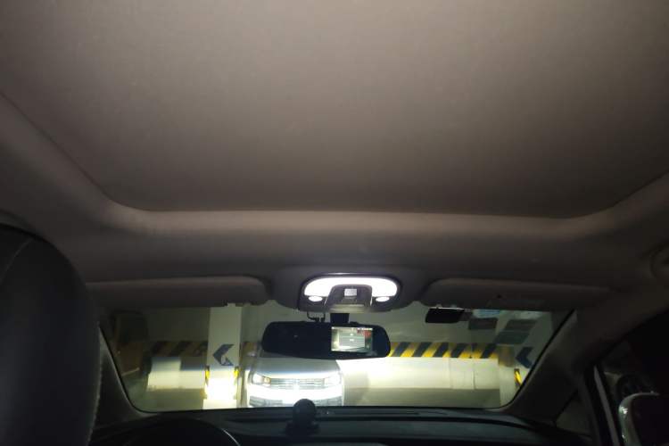 Used BYD Song MAX 2017 1.5T Automatic Smart Connect Elite 7-Seater Headliner