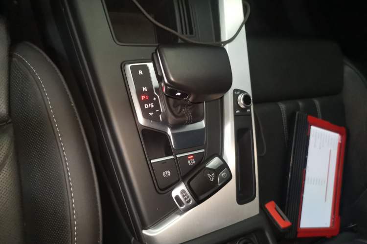 Used Audi A4L 2020 40 TFSI Fashion Dynamic Model
