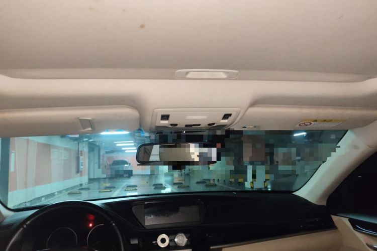 Used Lexus ES 2014 300h Elite Edition Headliner