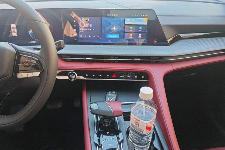 Used CHANGAN CS75 PLUS 2022 2nd Generation 1.5T Automatic Prestige Version Audio And AC Panel