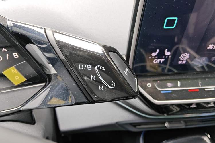 Used Volkswagen ID.4 CROZZ 2022 Long-Range Lite PRO Edition Gear Lever