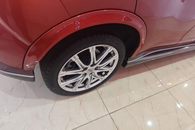 Used Infiniti ESQ 2014 1.6L Spontaneous Edition