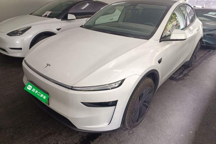 Used Tesla Model Y 2025 Rear-Wheel-Drive Version