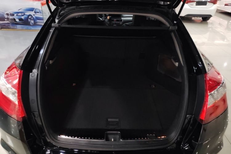 Used Honda Crosstour 2011 3.5L Flagship Edition
