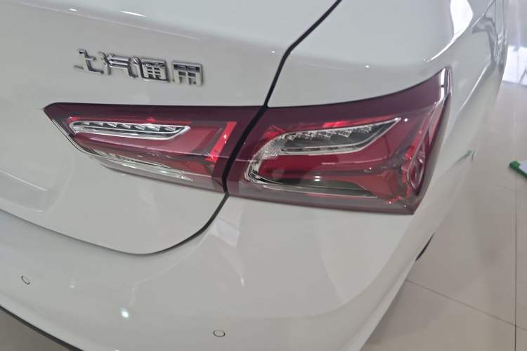 Used Chevrolet Malibu XL 2022 535T Automatic Sport Edition Right Rear Taillight