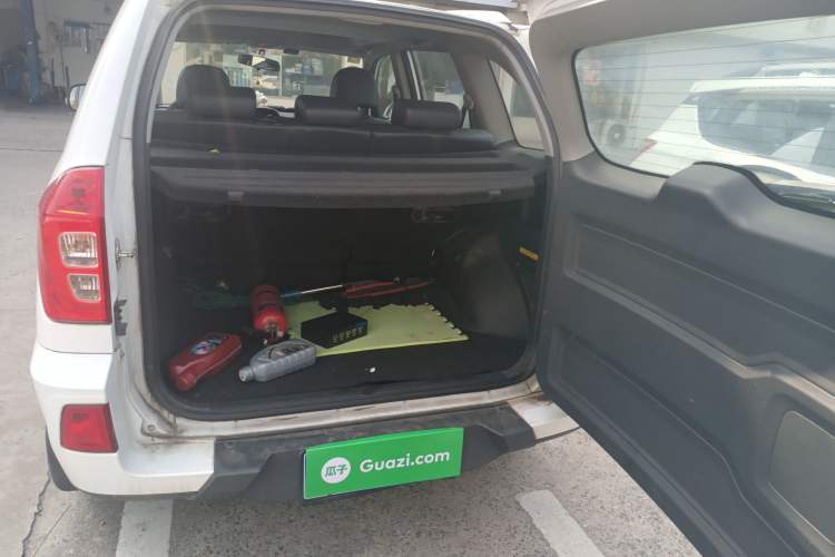 Used Chery Tiggo 3 2015 1.6L Manual Zhishang Commemorative Edition
