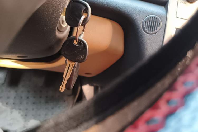 Used Kia Forte 2011 1.6L MT GLS