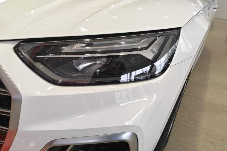 Used Audi Q5L 2022 40T Luxury Dynamic Model
