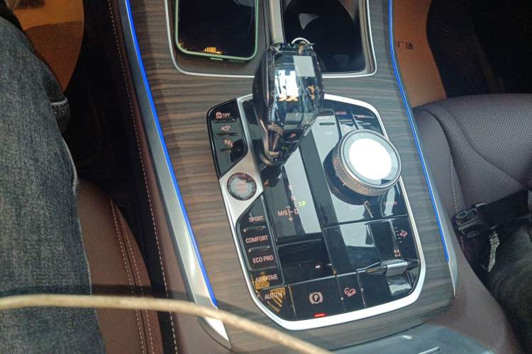 Used BMW X5 2022 Restyled xDrive 40Li Luxury Edition M Sport Package