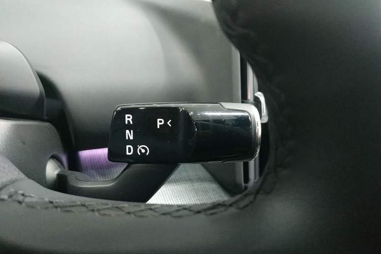 Used Volvo EX30 2025 Rear-Drive Long-Range Version Ultra
