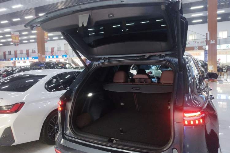 Used Geely Auto Monjaro L 2021 2.0TD DCT EVO Two-Wheel Drive Smart Luxury Version
