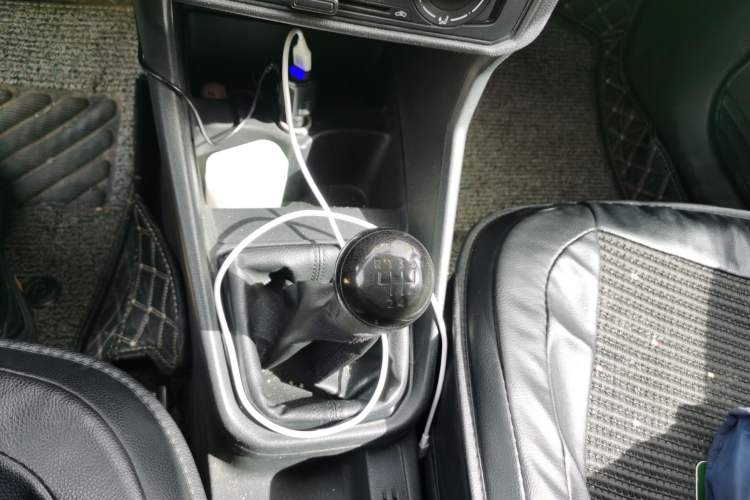 Used Volkswagen Santana 2016 1.6L Manual Fashion Edition