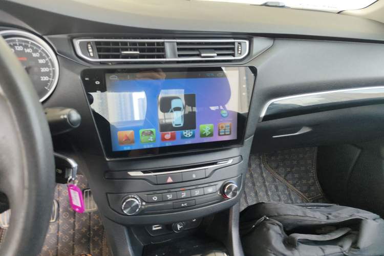 Used Peugeot 408 2014 1.8L Manual Leading Edition