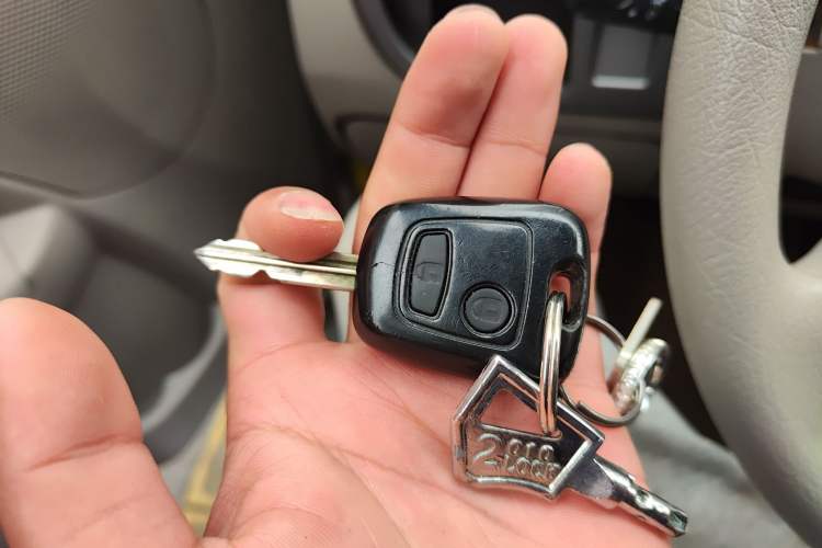 Used Citroen Elysee 2012 Sedan 1.6L Manual Tech Model
