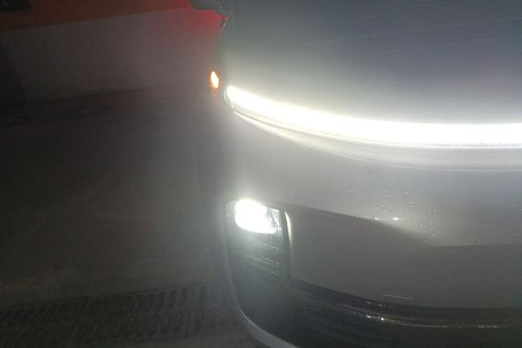 Used Li Auto L9 2022 Max model
