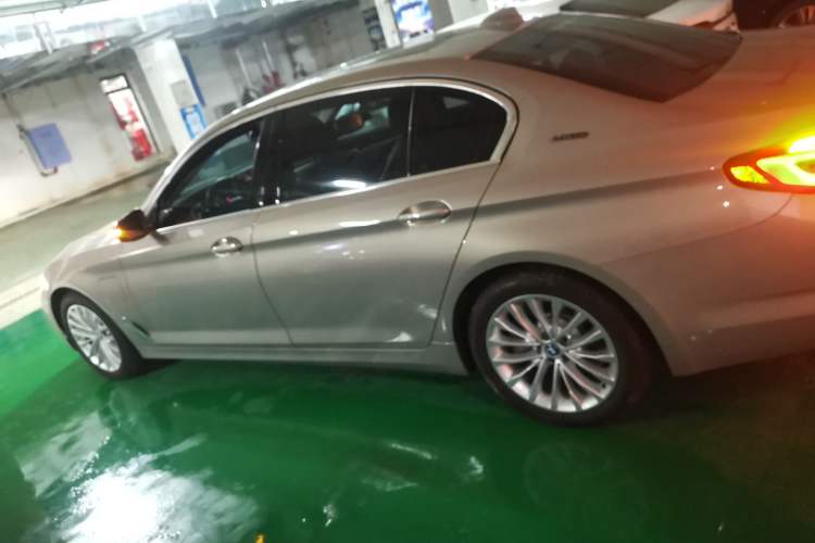 Used BMW 5 Series New Energy 2019 530Le Luxury Package
