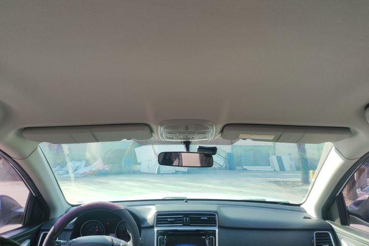 Used Haval M6 2017 1.5T Automatic Two-Wheel Drive Urban Model
