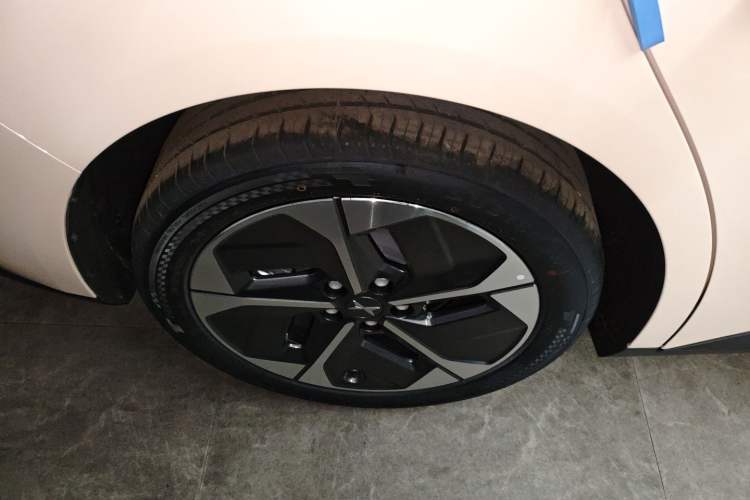 Used XPeng MONA M03 2025 620 Ultra-Long Range Plus
