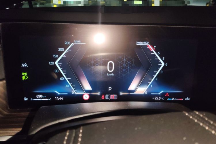 Used BMW X7 2024 xDrive40i Luxury M Sport Package Instrument Cluster