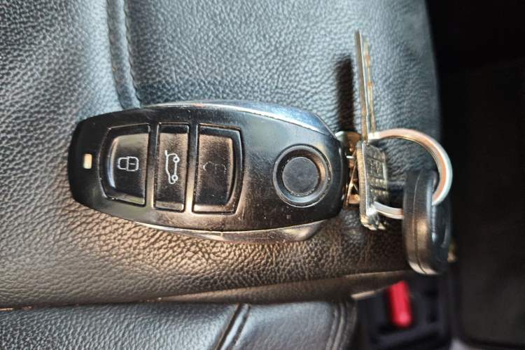 Used Volkswagen Touareg 2014 3.0 TSI New Edition