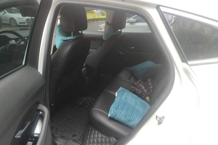 Used Jaguar E-PACE 2018 P250 S China V-standard Left Rear Seat