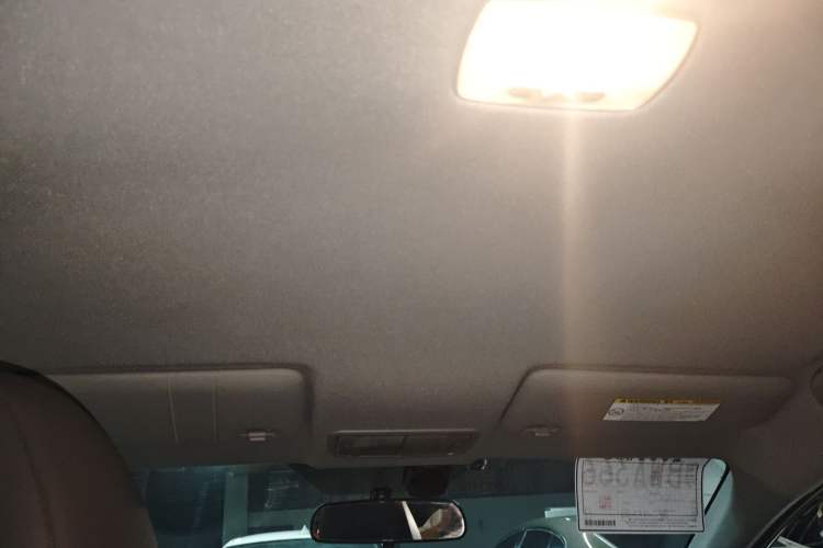 Used Honda INSIGHT 2013 1.3L standard version Headliner