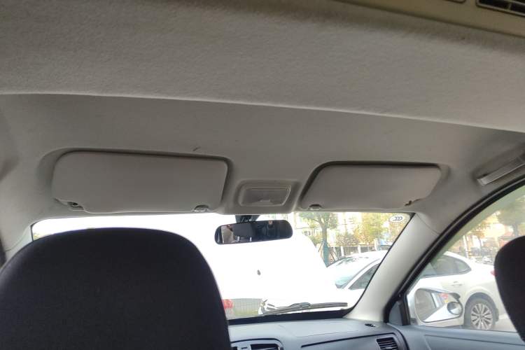 Used Dongfeng Fengon 330 2014 1.5L Manual Utility Version DK15