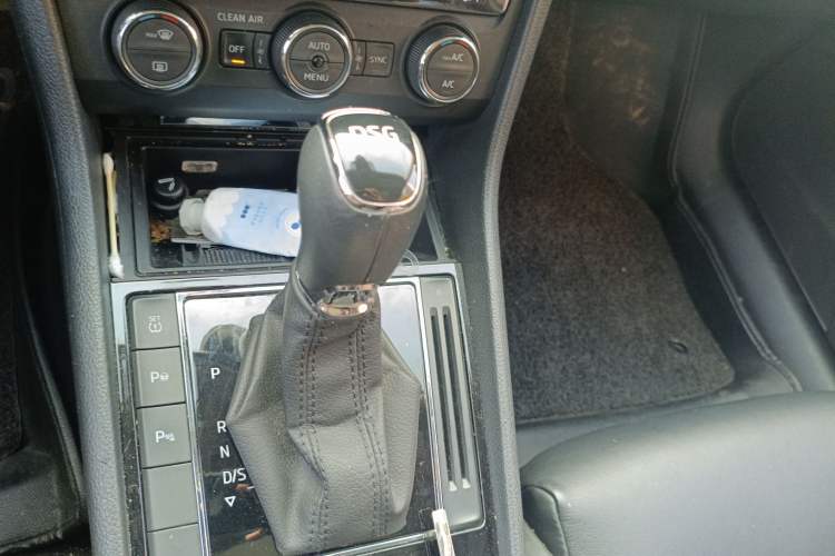 Used Skoda Superb 2016 TSI330 DSG Smart Drive Edition