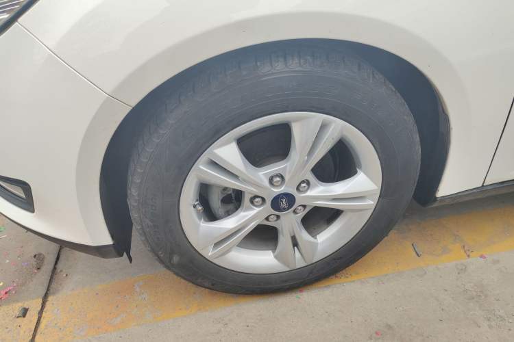 Used Ford Focus 2015 Hatchback 1.6L Automatic Comfort Model