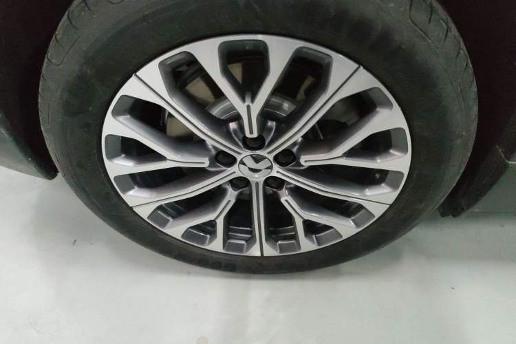 Used Nio ES6 2024 75 kWh Right Rear Wheel Hub