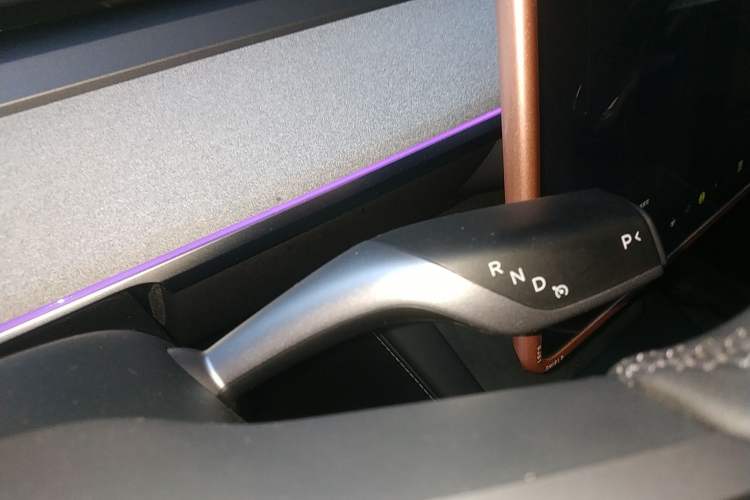 Used Tesla Model Y 2024 Rear-Wheel-Drive Version