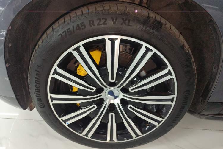 Used Denza N9 2025 Prestige Version
