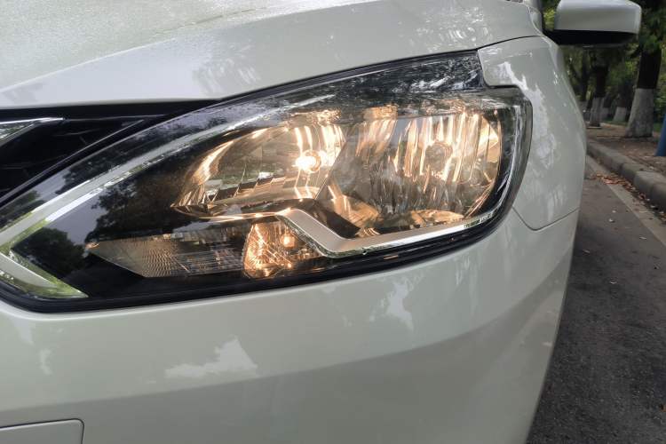 Used Nissan Sylphy 2024 Facelifted Three Classic 1.6XE CVT Comfort Edition Left Front Headlight